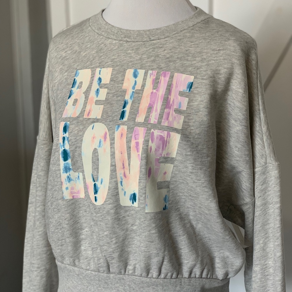 OLD NAVY grey crop sweatshirt